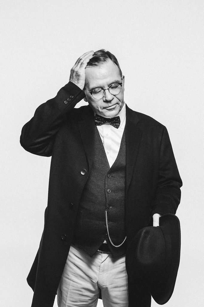 Peter-Lavelle-5.jpg